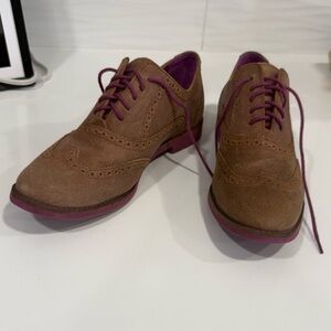 Cole Haan
Cole Haan Brown Suede Alisa
Oxfords